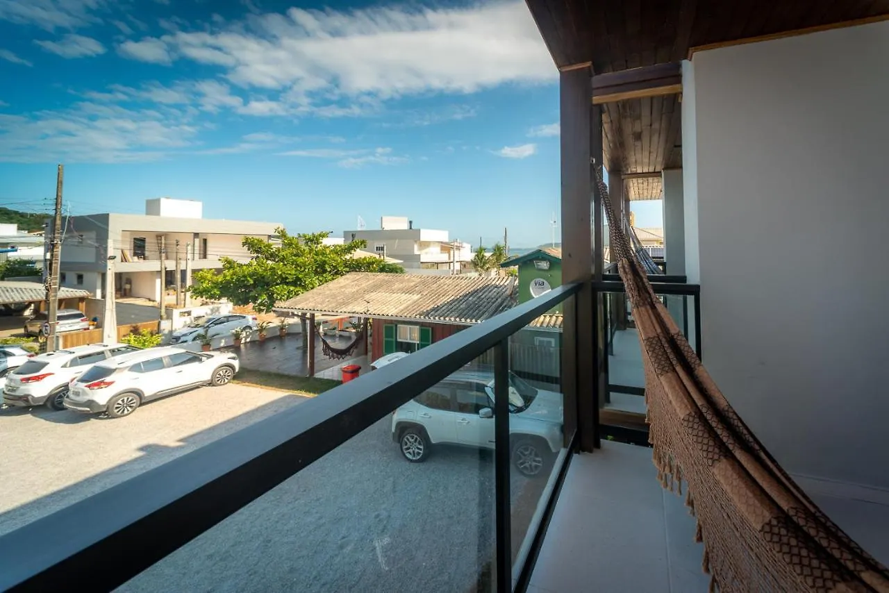 Lägenhet Pousada Soul Papagaio - Lofts Completos A 30 Metros Do Mar Palhoça